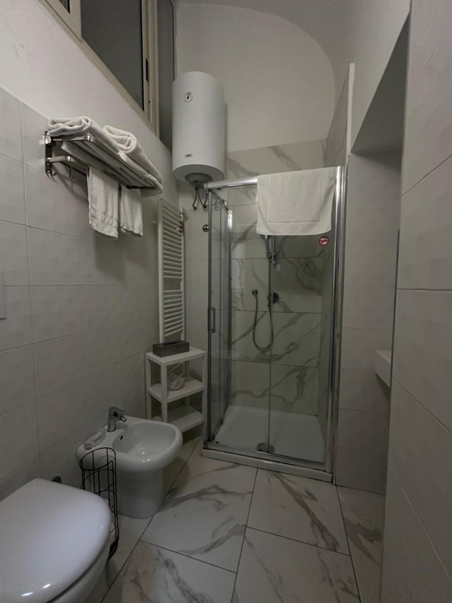 Luxury 2.0 Panzió Nápoly Kültér fotó