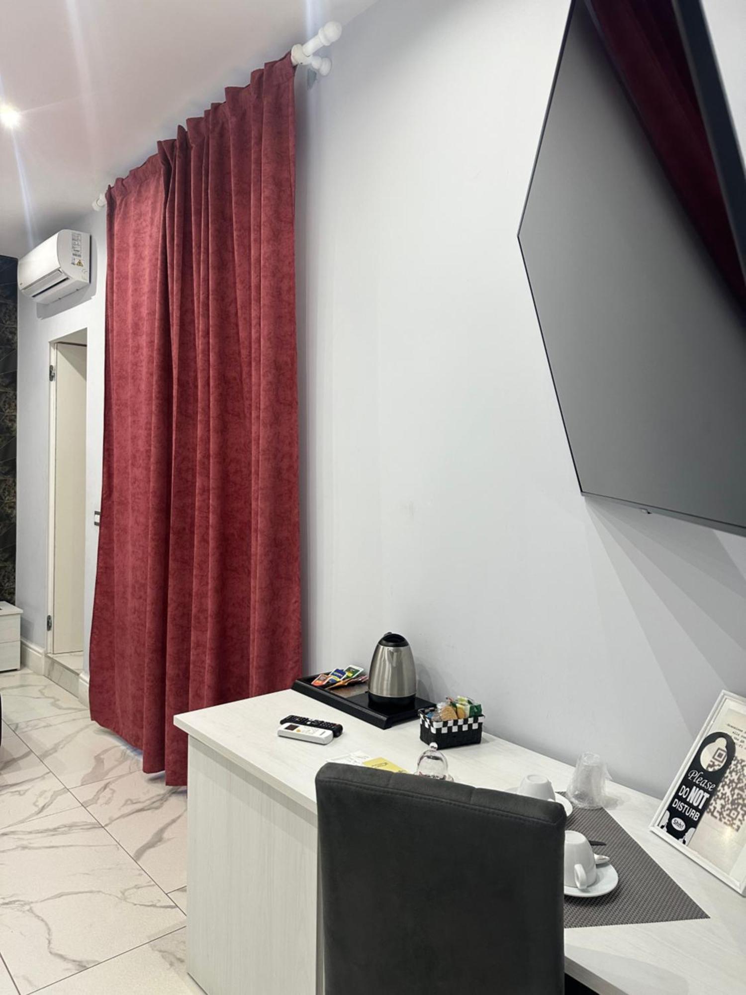 Luxury 2.0 Panzió Nápoly Kültér fotó